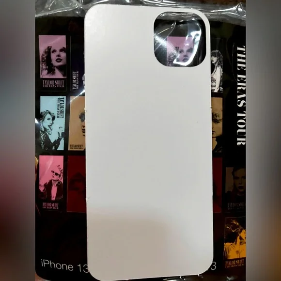 Taylor Swift The ERA’s IPhone 13 Insert(s) from those left in descript.Confetti! - Picture 8 of 13